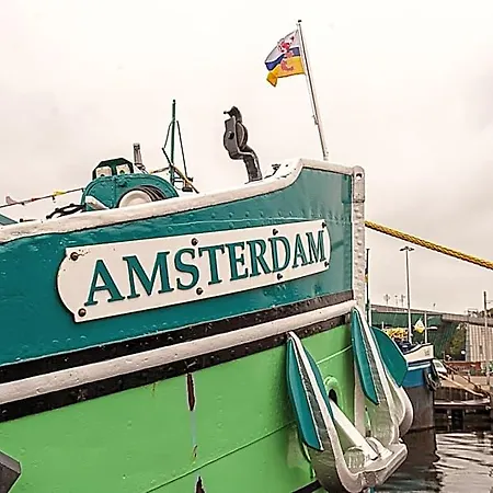 Hotel Hotelboat